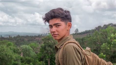 Profil Andrew Kalaweit, Si 'Tarzan' Kalimantan Betah Tinggal di .